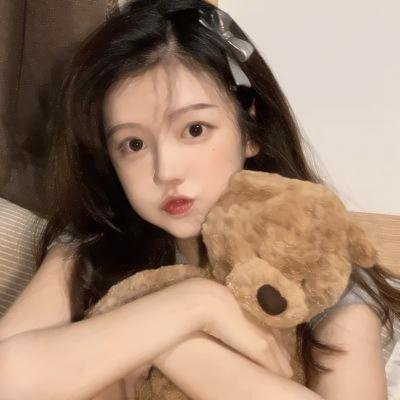 天真派：红楼梦之桃花诗社