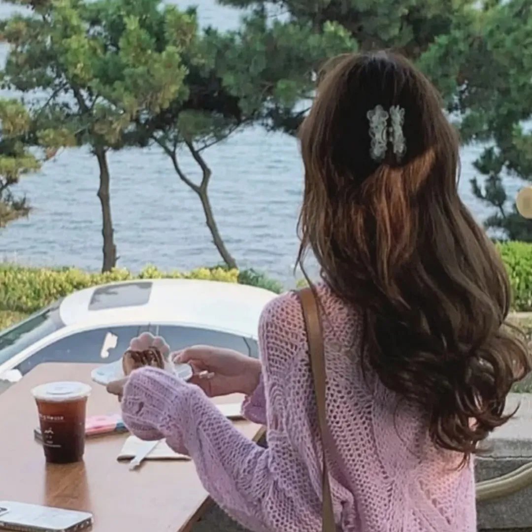 蓝色马蹄莲